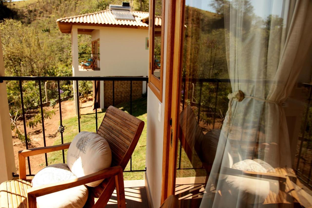 Solário Chalés Hotel Bueno Brandão Esterno foto
