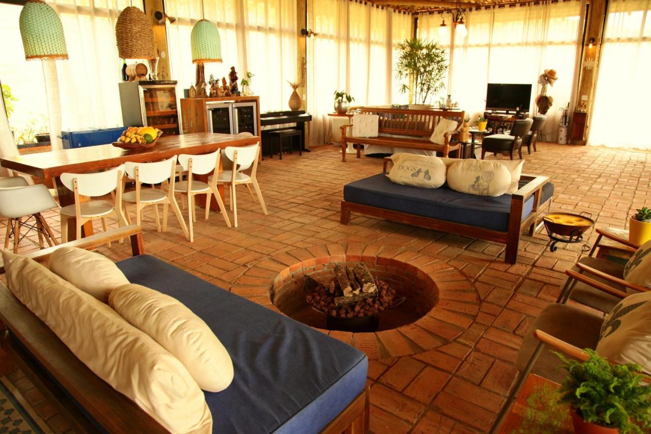 Solário Chalés Hotel Bueno Brandão Esterno foto